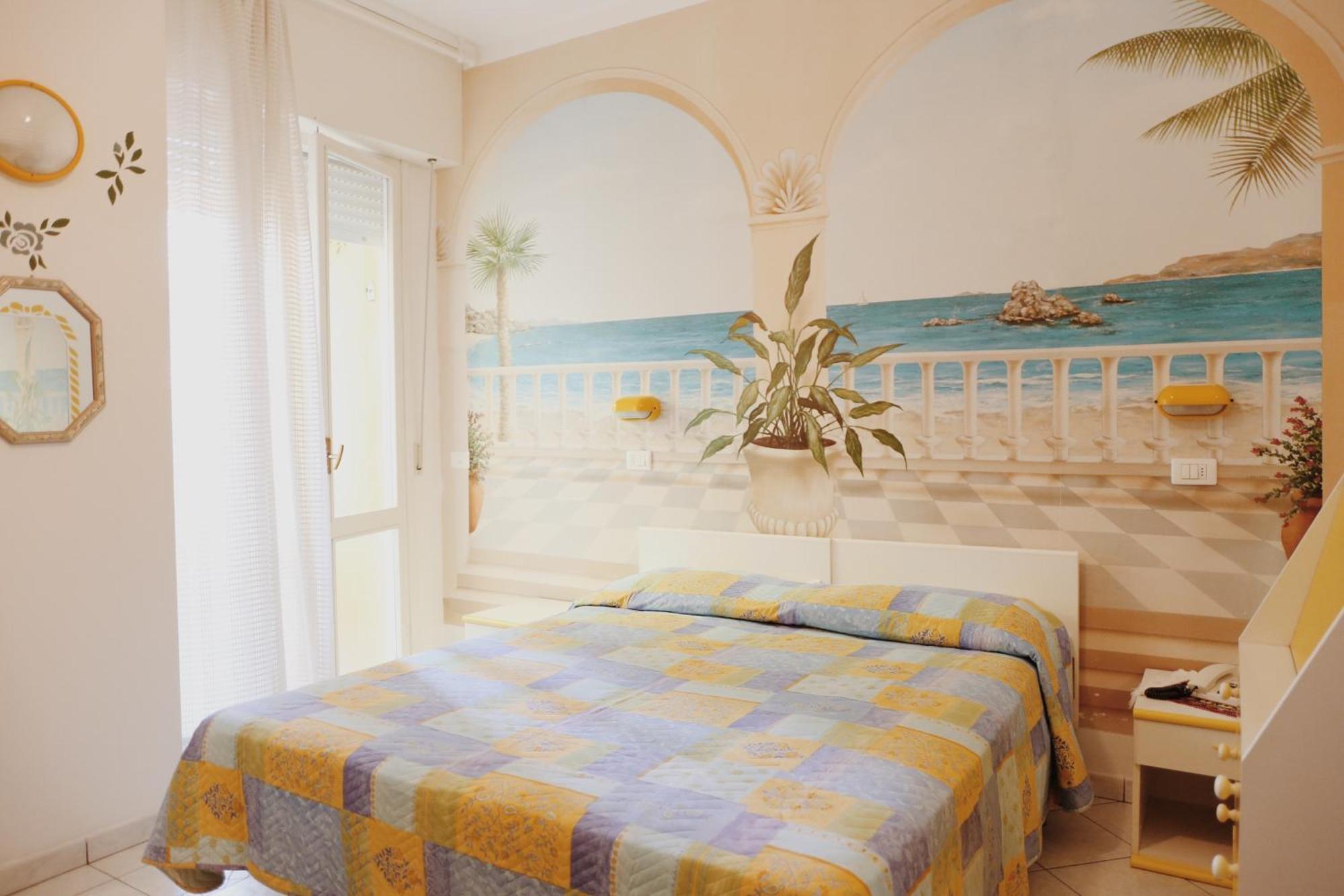 Hotel Marconi Cattolica Eksteriør billede