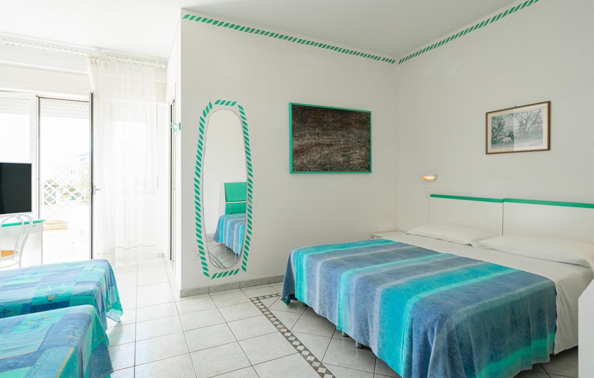 Hotel Marconi Cattolica Eksteriør billede