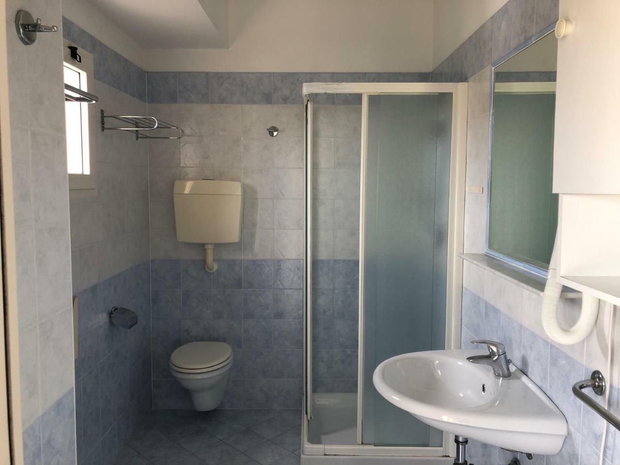 Hotel Marconi Cattolica Eksteriør billede
